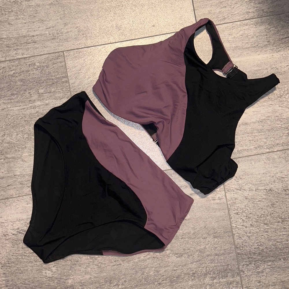 Athleta Black and Mauve Bikini Top